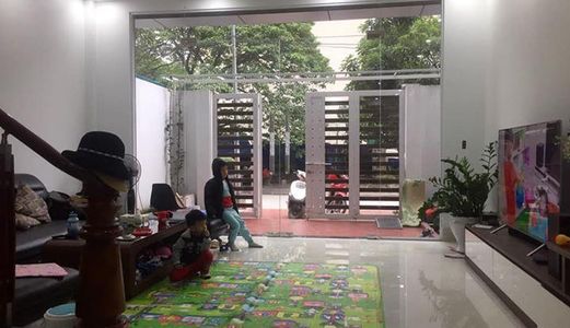 Bán Nhà 3.5 Tầng Ở Vựng Đâng,Senco5. Dt:82.5M2,Mt:5.5M. !!!