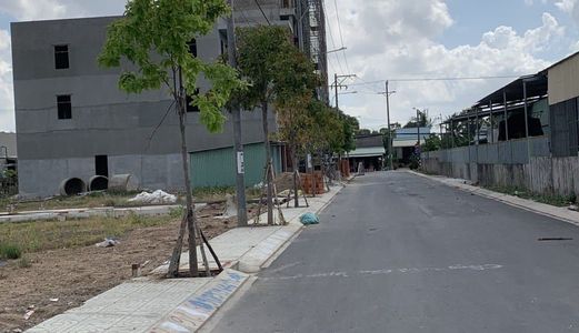 Cần Bán Lô Mt Đường 833,cần Đước,giá 750Tr,dt105M2,shr,lh 0901535771.