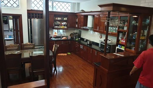 Bán Nhà Siêu Đẹp, Hoàng Quốc Việt 35M2, 5 Tầng, 2,75 Tỷ