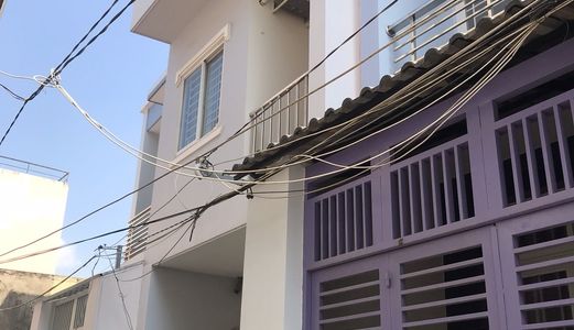 Chuyển Đổi Nơi Ở .bán Nhà Hẻm 803 Htp . Dt 4X15M. 1Tr,1L,2Pn. Tặng Nt . Giá 3.65 Tỷ .