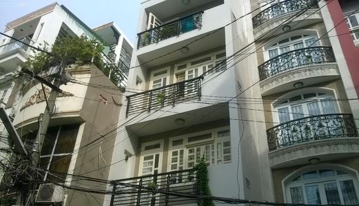  Nhà 2 Mặt Tiền Hẻm Xe Hơi Cao Thắng,  Quận 3