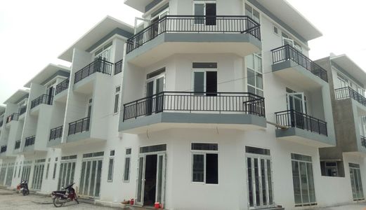 Bán Nhà Mặt Tiền Kinh Doanh 1 Trệt 2 Lầu - Diện tích 90M2