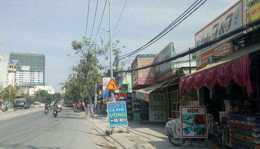 Bán Nhà Mặt Tiền Huỳnh Tấn Phát . Dt 4.65X27.5M. Giá 15.5 Tỷ .