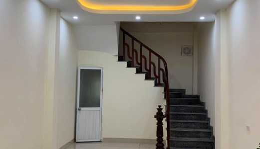Bán Nhà Bùi Xương Trạch 40M2 5 Tầng Kd, Ôtô Hơn 5 Tỷ.
