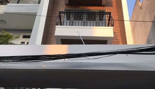 Bán Nhà Hxh 803 Huỳnh Tấn Phát, Dt 4X15M, 1 Trệt, 1 Lầu, 2 Lầu, Sân Thượng. Giá 6.8 Tỷ .