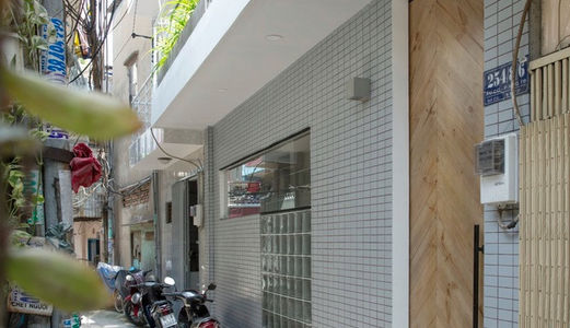 “ Tiền Nhiều Để Làm Gì “ Mua Ngay Nhà Phan Đình Giót, 35Mx3 Tầng, 2.4 Tỷ Lh: 0989375228