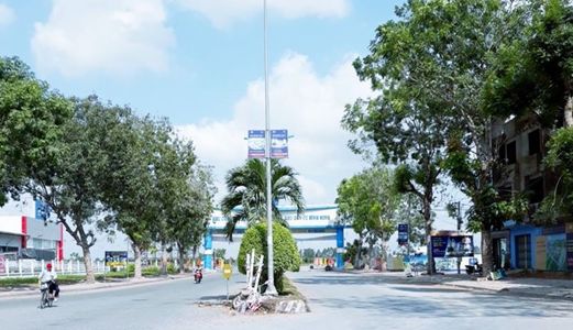 Bán Nhà Phố 1 Trệt 2 - 3 Lầu Ngay Cầu Cần Thơ