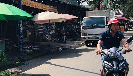 Gia Đình Cần Tiền Cần Bán Gấp 2 Dãy Trọ  Ngay Kcn Nhật-Hàn, Và 300M2 Đất , Shr Lh : 0903896980