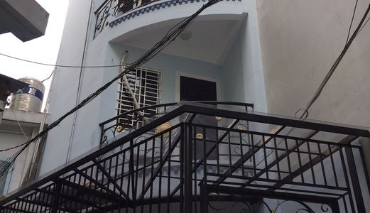 Cần Bán Nhà Đẹp Trệt + 2 Lầu + Sân Thượng Đường Phan Đình Phùng, P1, Q. Phú Nhuận - 3 phòng ngủ, 3 WC, 6,5 Tỷ