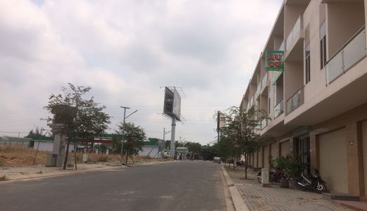 Bán Nhà Phố Ngay Mặt Tiền Quốc Lộ 51, Ngã 3 Thái Lan - Tam Phước, Biên Hòa Sổ Sẵn Kinh Doanh Ngay