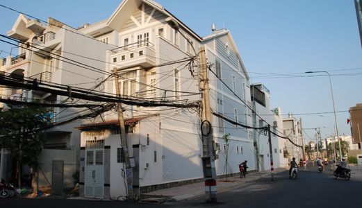 Chính Chủ, Cho Thuê Nhà Nguyên Căn Trần Não - Quận 2, Nhà Rất Đẹp, Vào Ở Ngay