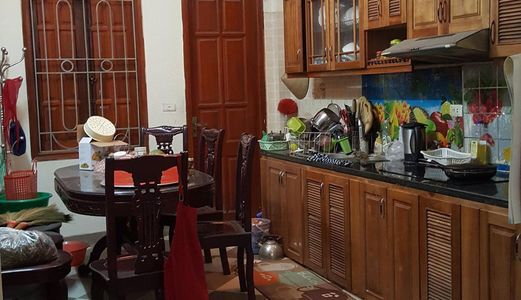 Bán Nhà Giá Rẻ Ngõ Quỳnh, Hai Bà Trưng, 30M2, 2 Tầng, Giá 1,180 Triệu.