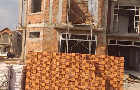 Bán Nhà Phố, 1 Trệt, 1 Lầu, Bình Dương Giá Rẻ Nhà Gần Khu Du Lịch Đại Nam, Sổ Hồng Riêng