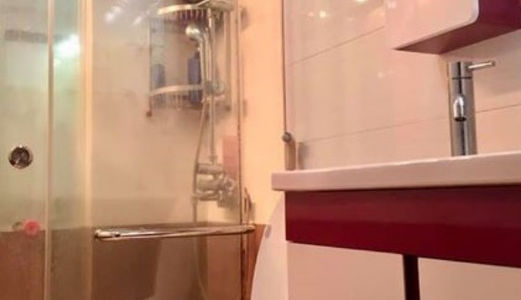 Cần Bán Nhà Hoàng Hoa Thám  Ngõ Gần Ô Tô Đi - Diện tích 45M2 Nhà 4 Tầng, Giá 5,2 Tỷ