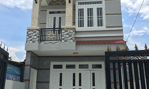 Bể Nợ Bán Gấp Nhà 1 Trệt 1 Lầu Quận 7, Diện Tích 95M2, Giá 1 Tỷ 650 Triệu, LH 0342108244