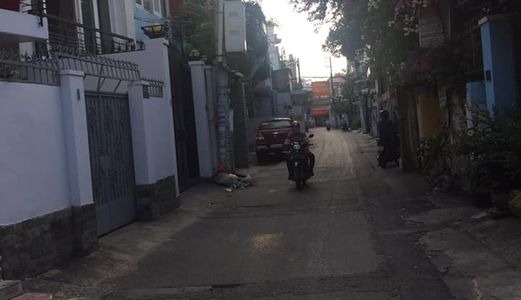 Nhà Đinh Tiên Hoàng ,phường 3, Q. Bình Thạnh.