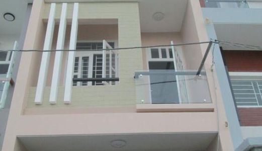 Bán Nhà Mặt Phố Trần Quốc Hoàn Kinh Doanh Rất Tốt Giá Chỉ Có 6.5 Tỷ.  