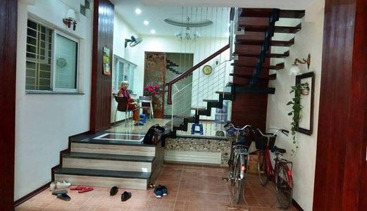 Bán Nhà Nguyễn Lân, Phương Liệt, 40M2, 5 Tầng, Mặt Tiền 3,3. Mới Đẹp. Dân Trí Cao. Lh: 0902139199