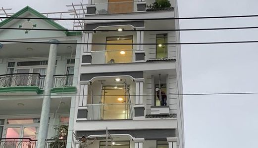 Bán Nhà Phố Tôn Thất Tùng, Đống Đa 62M, 6 Tầng, Thang Máy, Ô Tô, Cho Thuê Nửa Nhà 35 Triệu