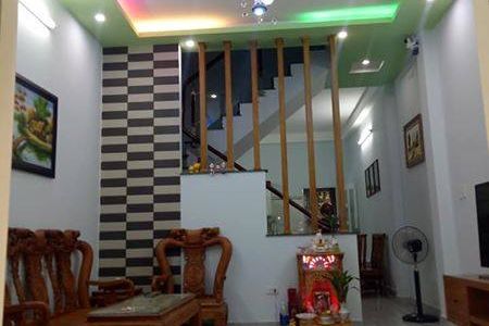 Bán Nhà Chùa Bộc 55M2 X 5 Tầng, Ô Tô Đậu Cách Nhà Vài Bước Chân. Giá 5.7 Tỷ