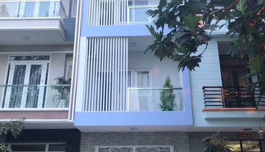  Bán Nhà Phố Khu Âm Thiên, Đống Đa Là Trung Tâm Sầm Uất Phố Chợ