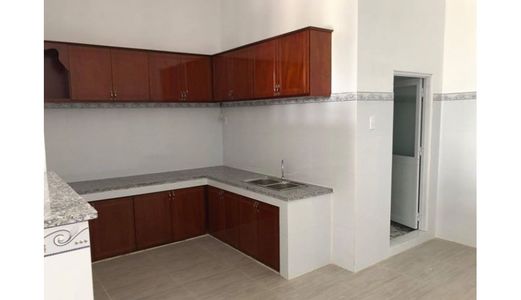 Bán Nhà Đúc Thật 100% Sổ hồng riêng, Cổng Khu đô thị Fivestar, 5,5X14M, Giá 1,4 Tỷ - Phước Lý, Cần Giuộc, Long An