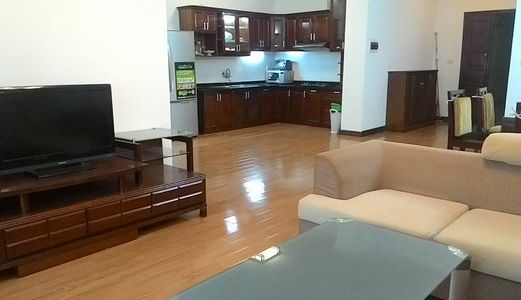 Bán Chung Cư Nghĩa Đô, 93M2, Nhà Đã Hoàn Thiện, Giá 3,2 Tỷ, Tầng Đẹp.