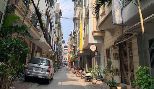 Bán Nhà Siêu Đẹp Phố Thái Hà, 5X75M2 Kinh Doanh Đỉnh Chỉ 14.5 Tỷ. Lh: 0379.665.681