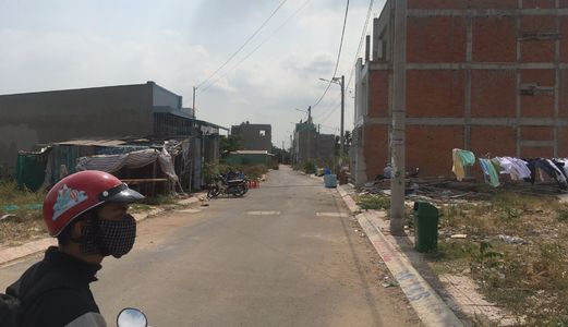 Bán Đất Liền Tay, Trao Ngay Sỏ Đỏ