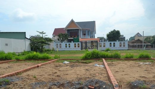 Cá Tháng 4 Bị Bịp Bài Cần Bán Đất Mặt Tiền Xuyên Á Trả Nợ