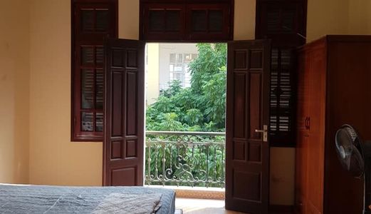 (Vi Tùng) Nhà Cực Đẹp Giá Trị Hoàn Hảo Mặt Tiền Rộng Ô Tô To 11.4 Tỷ Xuân La Tây Hồ