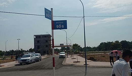 Cần Bán Gấp Đất Mặt Tiền Đường Hoàng Đạo Thúy, Q. 8 - Để Đầu Tư, Sổ Hồng Đầy Đủ.