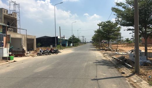 Ngân Hàng Phát Mãi 20 Nền Đất Thổ Cư 100%. Khu Vực: Tp. Hcm.