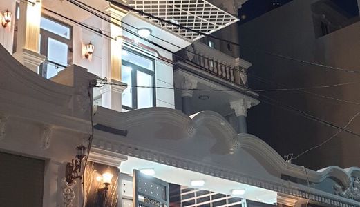 Bán Nhà Khu Đào Tông Nguyên . Dt 5.3X16M. 1Tr,2L,st . Tặng Gói Nt . Giá 5.9 Tỷ .