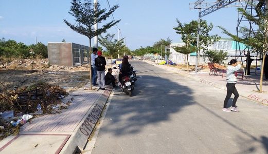 Vì Đang Cần Tiền Gấp Bán Lô Đất Hiện Đang Cho Thuê Giá 12Tr