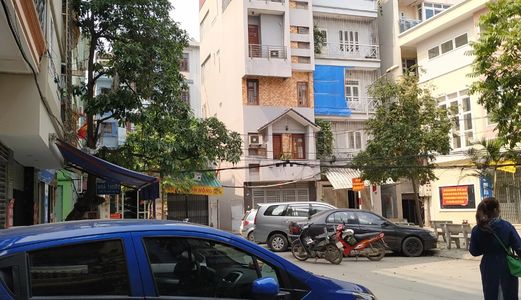 Bán Nhà Đẹp 35M2 X 6Tầng, Hai Mặt Thoáng, Kim Mã, Nguyễn Chí Thanh, Ba Đình, Ô Tô Vào 5.45 Tỷ