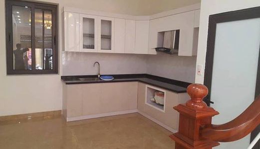 Bán Nhà Riêng Ở Nguyễn Khánh Toàn,dt 36M,5  Tầng, Giá 3.8 Tỷ.