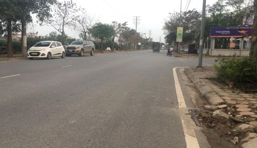 Chính Chủ Bán Căn Nhà 3 Tầng Tại Mặt Đường Ngô Xuân Quảng, Kinh Doanh Cực Đẹp. Lh: 0776439282