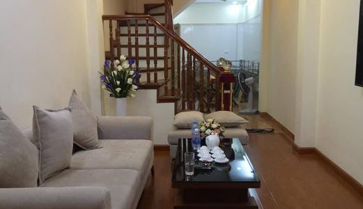Bán Nhà Đẹp Phố Khương Trung 40M2, 4 Tầng, 5 Ngủ, Ngõ Thông, Chỉ Nhỉnh 3 Tỉ