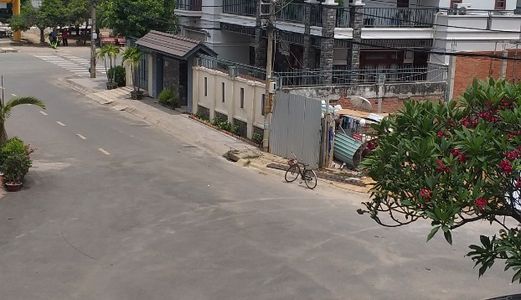 Biệt Thự Mặt Tiền Quận2. Sổ Hồng Riêng. 177M2 1 Hầm 1 Trệt 2 Lầu Liên Hệ 0868111146