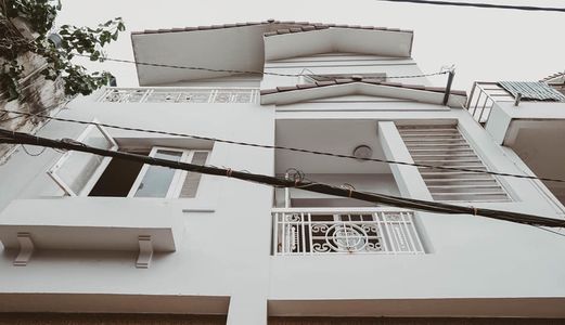 Cho Thuê Nhà 68 Lê Thị Riêng, Gần Vong Xoay Phù Đổng Phường Bến Thành  Quận 1