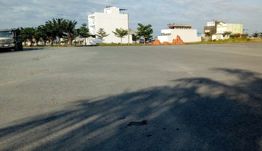 Tôi Chính Chủ Bán Gấp Nền Đất Thổ Cư Gần Phòng Khám Đa Khoa Tân Tạo . Giá Cực Rẻ