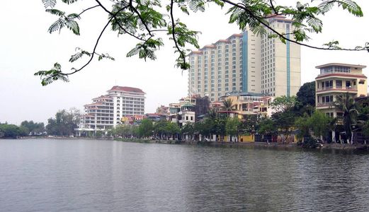Bán Nhà Mặt Phố Phó Đức Chính, 137M2, Mt 5M, Vỉa Hè, Giá 39.5 Tỷ.