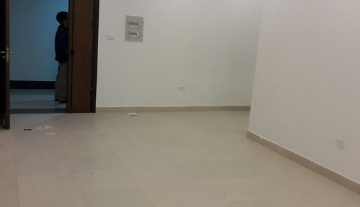 Căn Hộ 2 Phòng ngủ, 2 Wc, Giá Bán 31 Triệu/m2, Tại Chung Cư  60 Hoàng Quốc Việt.