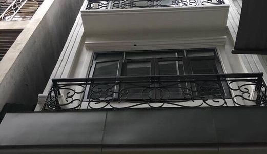 Bán Nhà Thanh Xuân, Ngõ Thoáng, Ô Tô Đỗ Gần Cửa, 31M2, 4 Tầng, Giá Chỉ 2.3 Tỷ.
