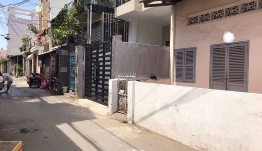 Cần Bán Gấp Nhà Lê Đức Thọ, Gò Vấp, Mặt Tiền 5M, Dt 100M2, Sổ Hồng Chính Chủ. Lh 0935066531 Bình