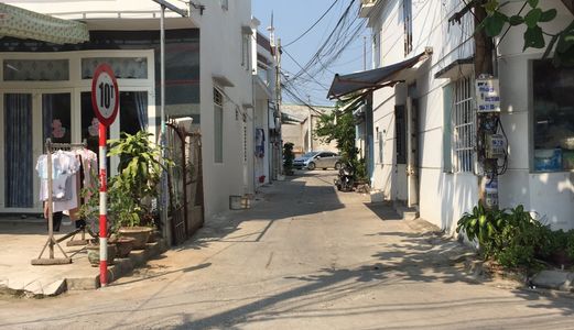 Bán Lô Đất Kiệt Ototo  Tô Hiệu Thông Phùng Hưng Vị Trí Quá Đệp Nhìn Ra Thấy Mặt Tiền