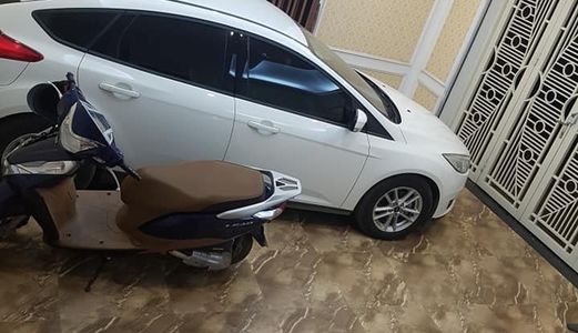 Căn Số 1304 Cầu Giấy, Chủ Giảm Gấp 600Tr, 55M2, Lô Góc, Nhà Mới Cứng, Ô Tô Vào Nhà Tiện Kinh Doanh.