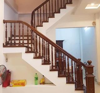 Bán Nhà Riêng Mặt Phố Pháo Đài Láng Đống Đa 44 M2 X 5Tầng X Mặt Tiền 4,2M Ô Tô Kinh Doanh Cho Thuê Sầm Uất.