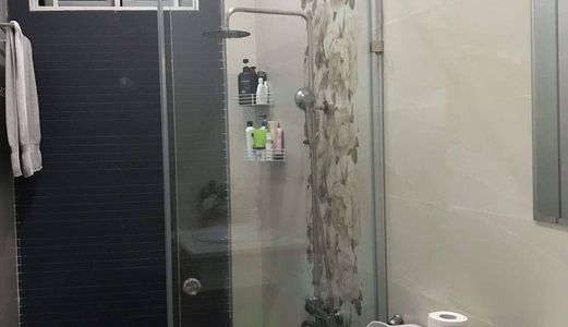 Bán Nhà Mới Đẹp Đường Nguyên Hồng-Hẻm Xe Hơi Quay Đầu Giá Rẽ-Đẹp Lung Linh.